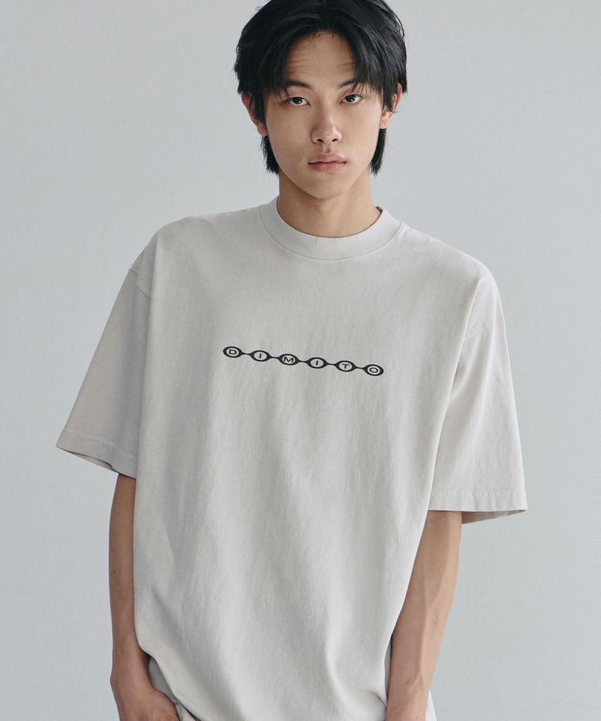DIMITO Division Logo Ssv Gd 6.5Oz Tee Cement