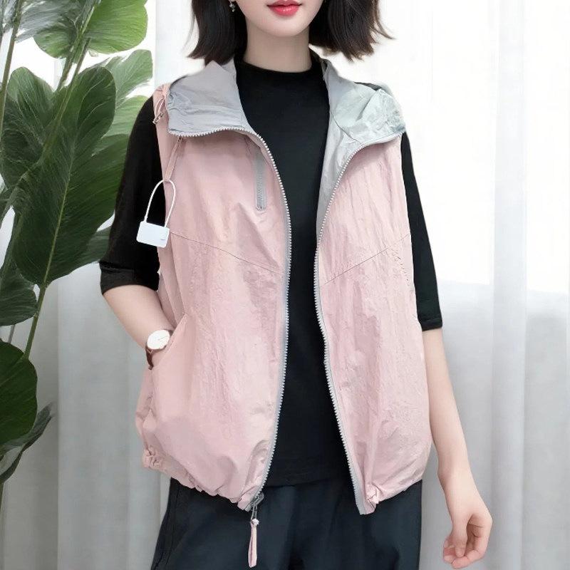 

Reversible Autumn 2025 Women s Hooded Vest - Stylish Sleeveless Design, Versatile for Moms, Short Length. M