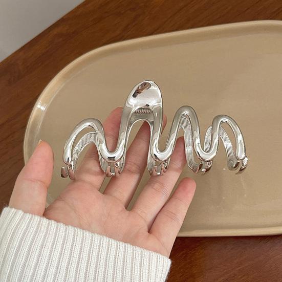 Haarklammer im französischen Stil mit gekreuzten Zähnen, Federdesign, enge, unregelmäßige Wellenform, große Haarspange