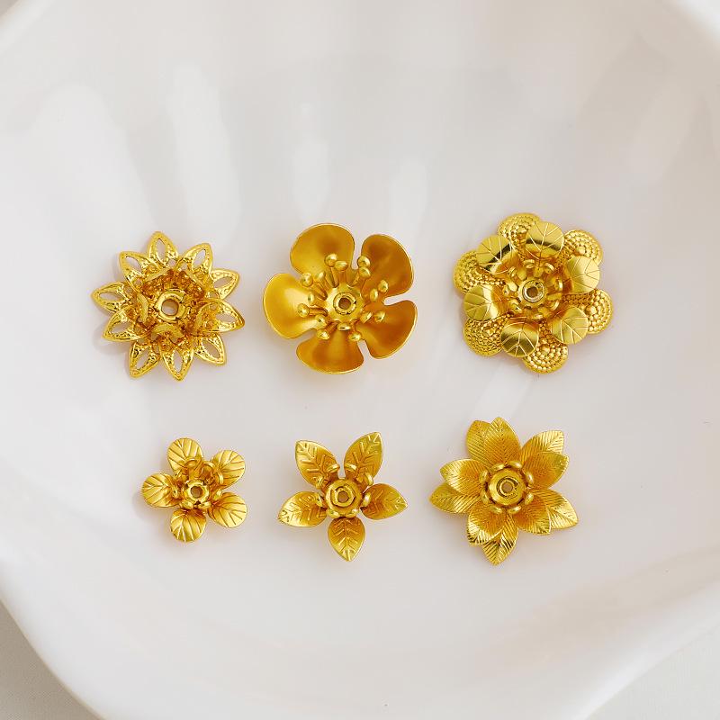 Preserved Gold Plated Lotus Bud Multilayer Stamen Hairpin