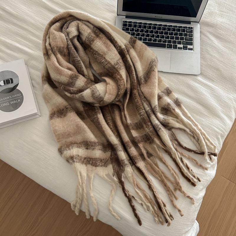 High-End Plaid Shawl for Women - 2025 Autumn/Winter Korean Style Thickened Imitation Cashmere Scarf