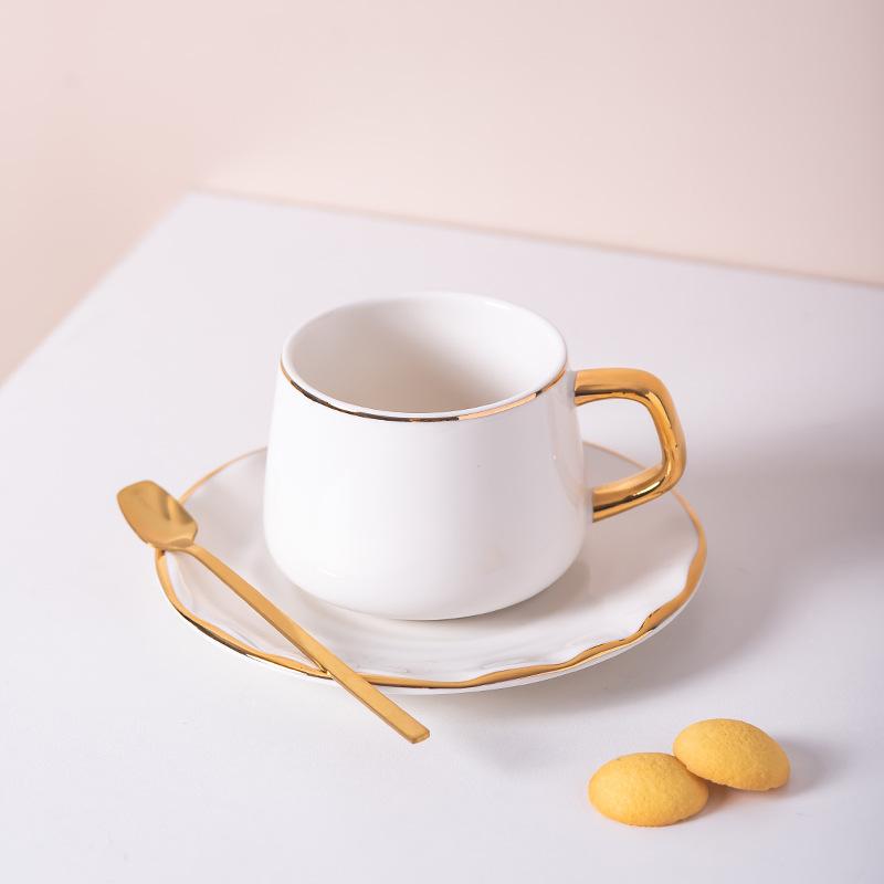 European Coffee Cup Saucer Set Hand Painted Golden Flower Tea Cup Light Luxury Afternoon Tea Cup Ceramic Cup Gift