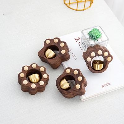 Retro Style Magnetic Suction Punch Free Alert Doorbell Cat Paw Shape Shopkeepers Bell Home Supplies