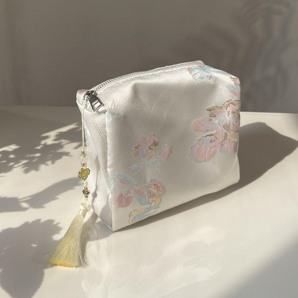 Breathable Polyester Cosmetic Bag Zipper Closure Embroidery Floral Makeup Organizer Chinese Style Beauty Case Cosmetics Storage