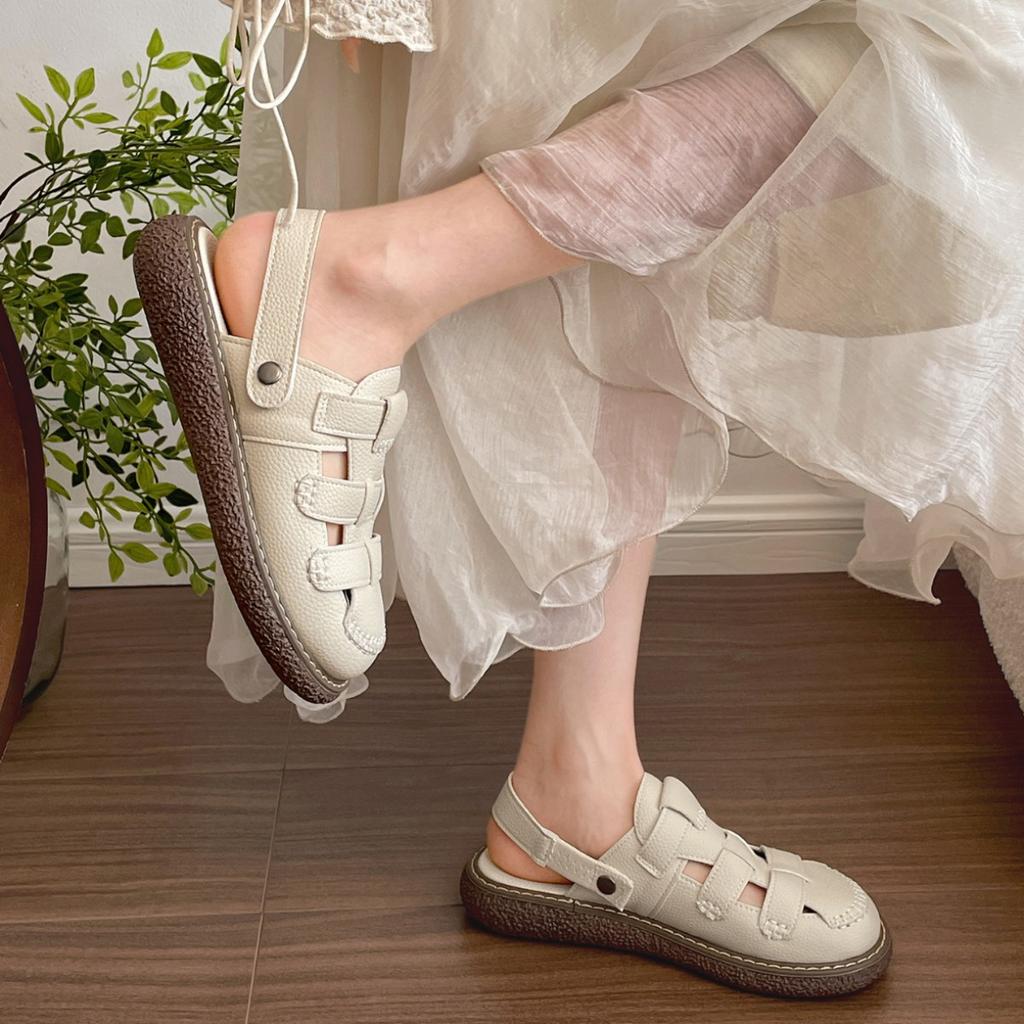 Light commuting white retro non-slip bag head thick-soled slippers for women's summer wear 2025 new height-enhancing cool slippers