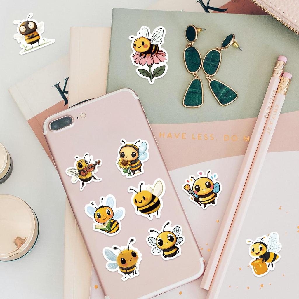 500 Sheets/roll Roll Tape Cartoon Bee Sticker Hand Account Material Decorative Envelope Seal Sticker