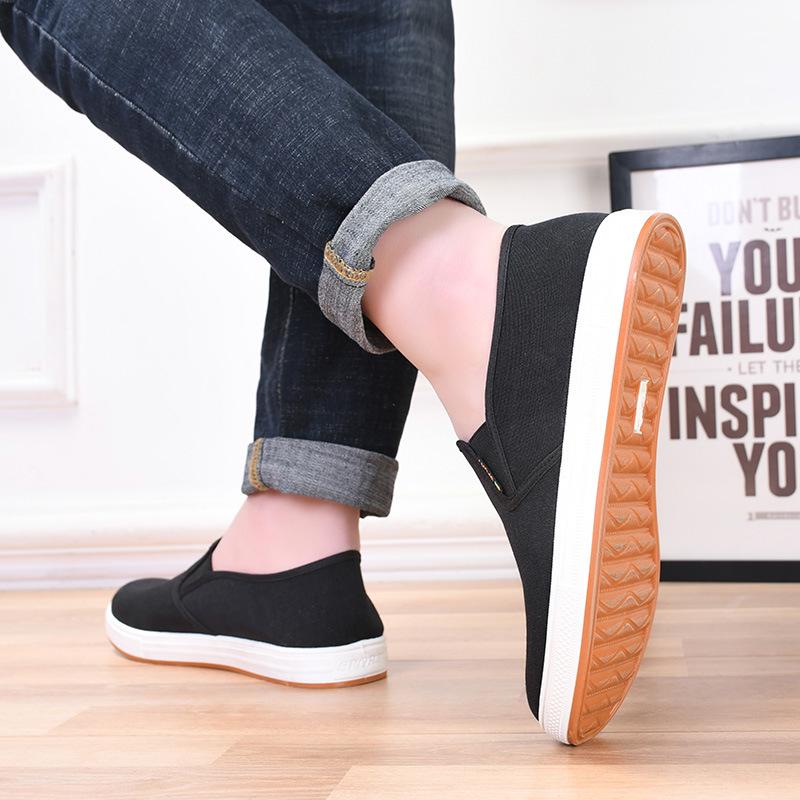 Men's Old Beijing Cloth Shoes - Breathable Mesh, Odor-Proof, Non-Slip, Soft Sole, Wear-Resistant Summer Casual Footwear.