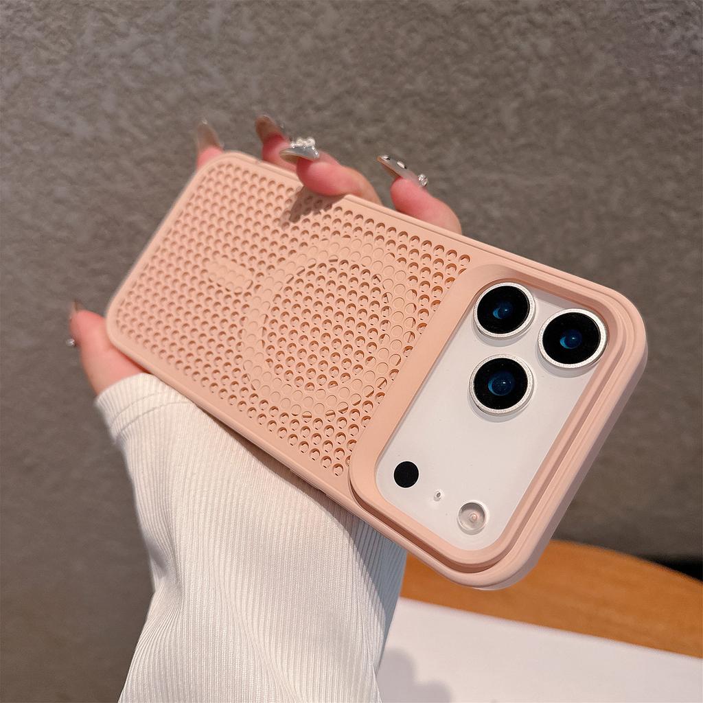 Honeycomb heat dissipation magnetic attraction is suitable for iPhone18PROMAX skin-sensitive mobile phone case Apple 17 premium-sensitive case 16.