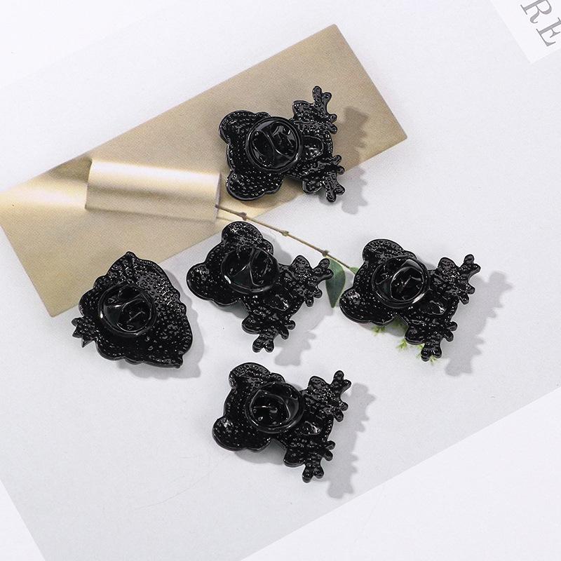 Cute Animal Brooch Frog Gem Series Styling Metal Oil Drop Cartoon Badge Waist Buckle