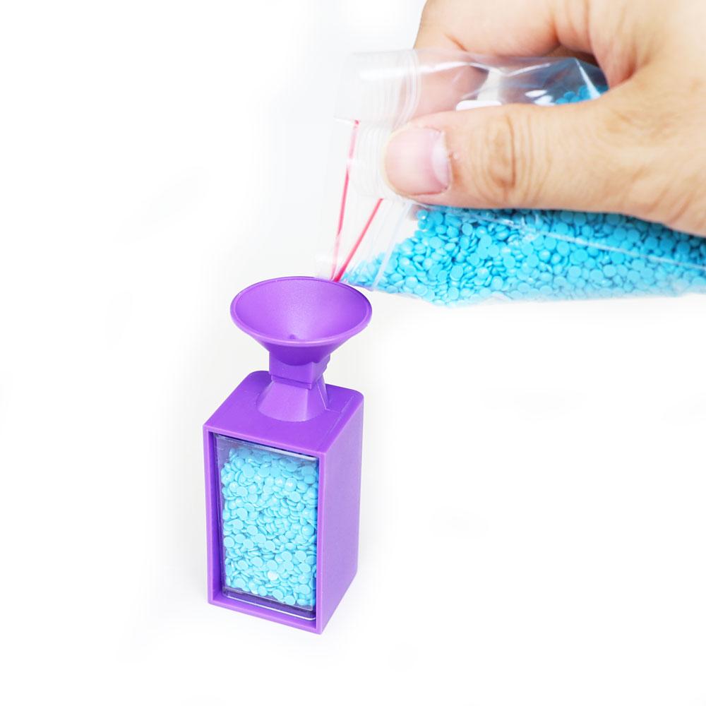 4PCS Diamond Painting Tool Tray With 4pcs Drills Funnel,Cover Beads Container Tray Organizer 5D DIY Diamond Embroidery Accessori