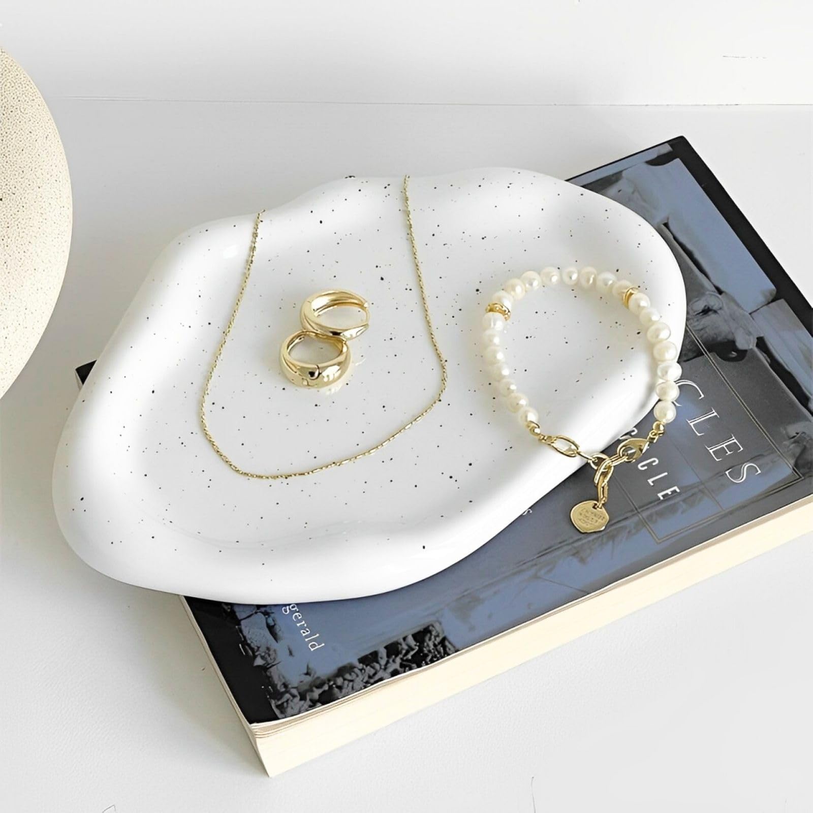 

Аксессуар ювелирный аксессуар ювелирный скандинавский аксессуар аксессуар ключ корейское серебро [Харудзио] поднос, поднос, держатель, аксессуары, поднос, тарелка, волна, белый