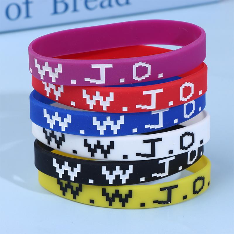 1 Pezzo Braccialetti in Gomma WWJD Colorati What Would Jesus Do Braccialetti in Silicone Per Uomini Donne Bomboniere Festa Cristiana Gesù WWJD