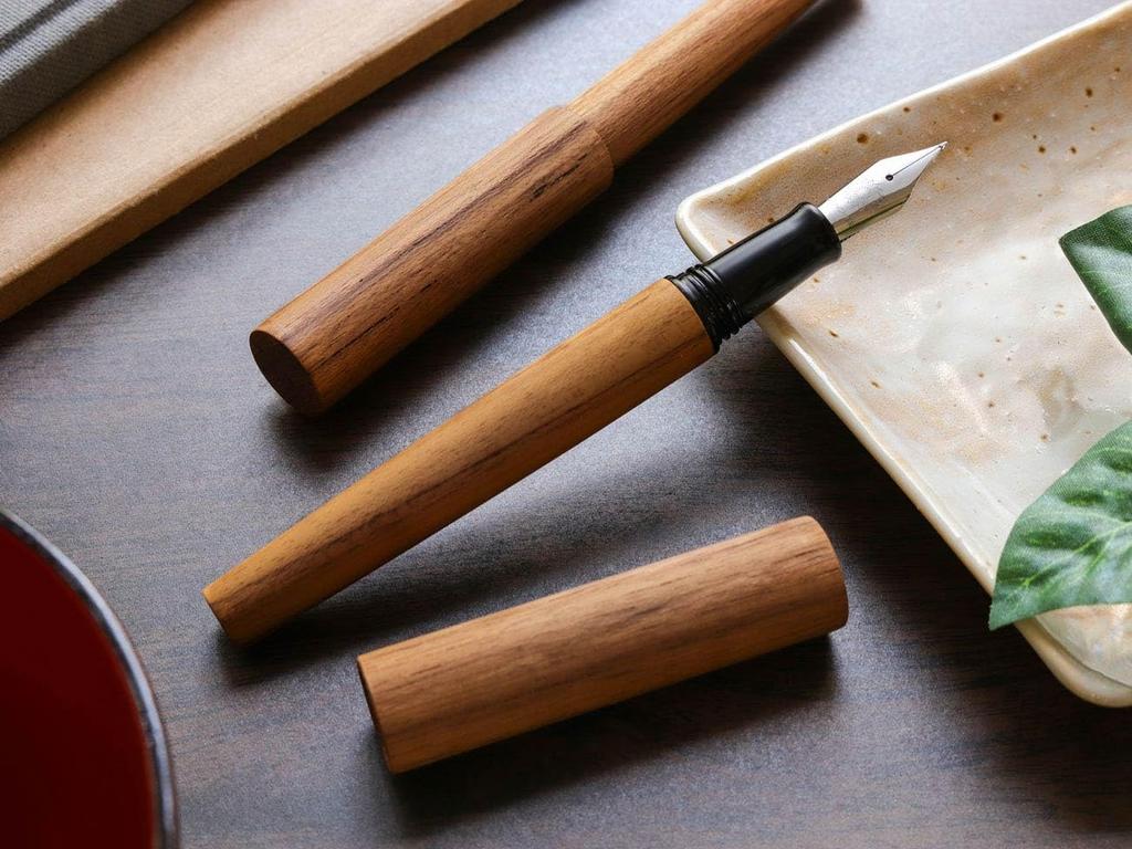 WANCHER Sekaiju Fountain Pen Teakwood Barrel Carefully Selected from the Finest Woods Fountain World's [Wancher Pen] (B Bold)