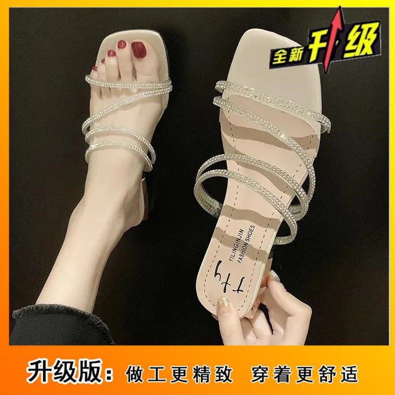 

Тапочки со стразами женские летние 2025 года, новые модные прозрачные тонкие ремни со стразами, средний каблук, классные тапочки, интернет-знаменитости носят сандалии 35
