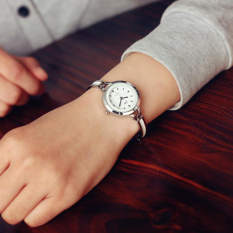 Elegant Princess Womens Ladies Quartz Analog Bracelet Wrist Watch Gift