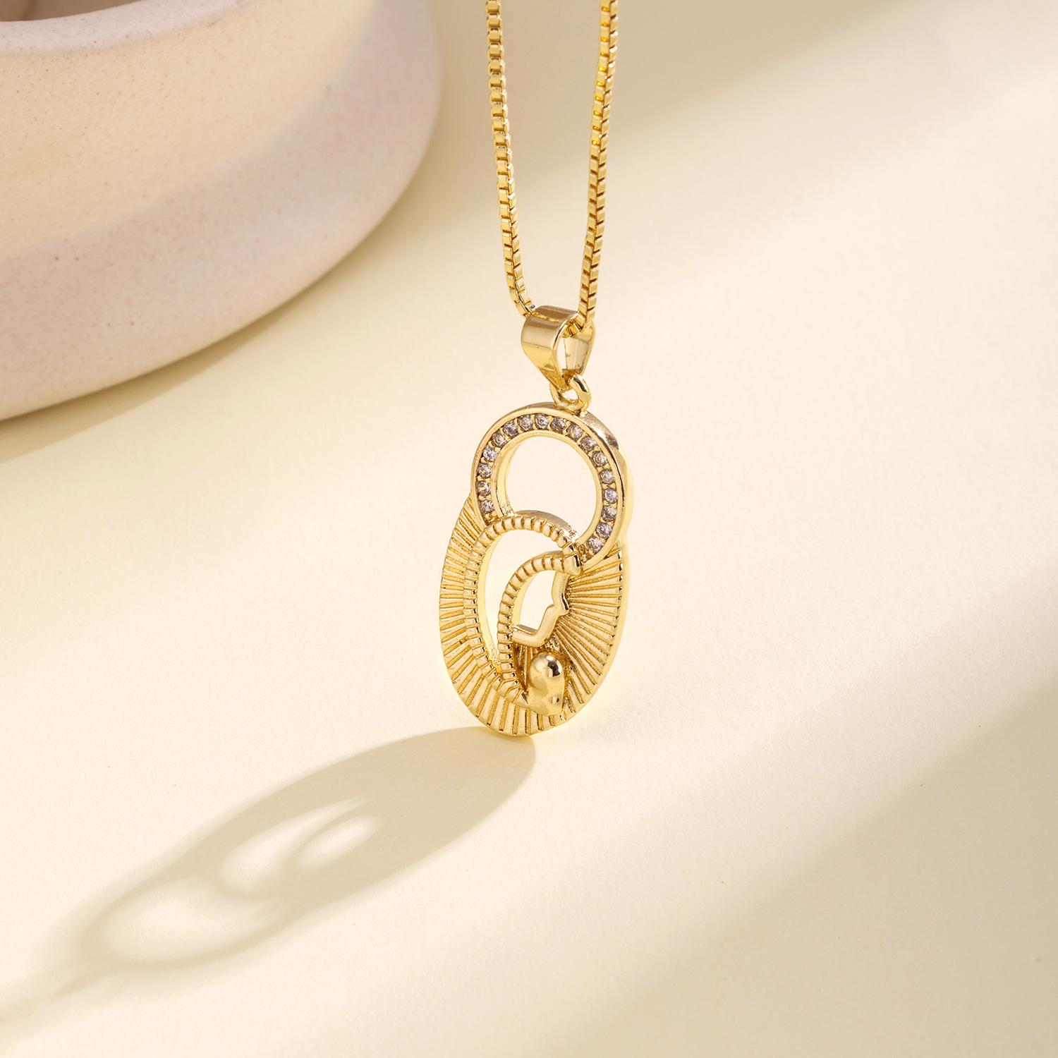 

Nidin Classic New Design Virgin Mary Inlaid Cubic Zirconia Religious Style Pendant Necklace For Women Men Christian Jewelry Gift