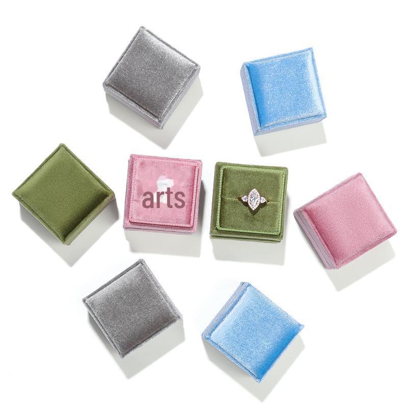 Velvet Vintage Ring & Earring Box with Lid - High-Grade Feel, Single/Double Ring Slots