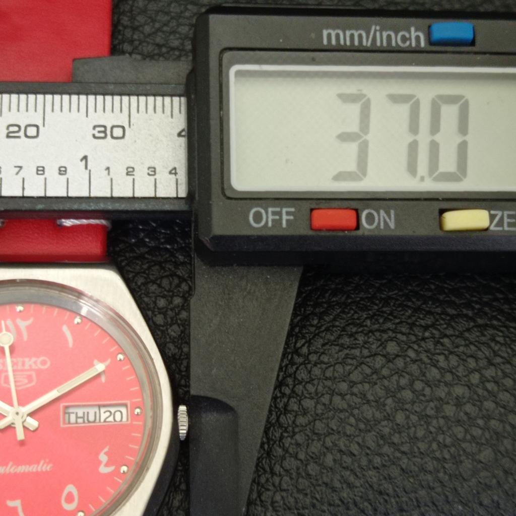 JAPAN VINTAGE SEIKO 5 AUTOMATIC 6309A MENS ARABIC RED COLOR DIAL WATCH A701585-5 R206b-a701585