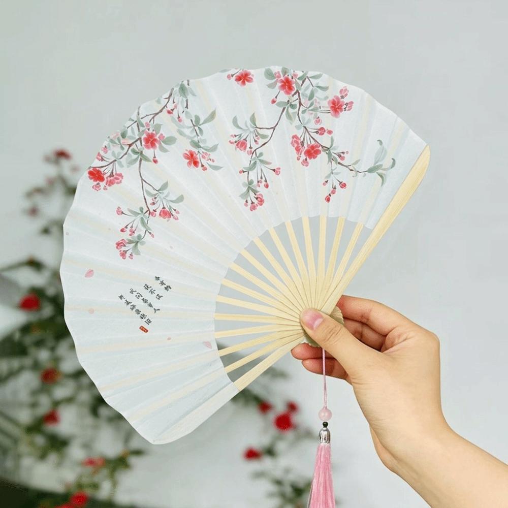 New Chinese Style Folding Fan Vintage Handheld Fan Creative Shell Shape Fan Photography
