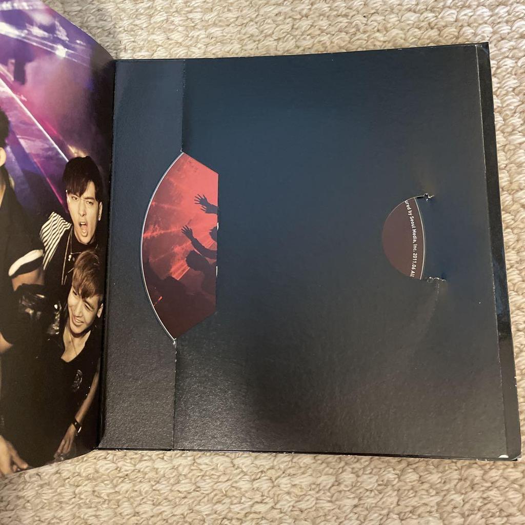 [USED] 2PM HANDS UP Signed Album