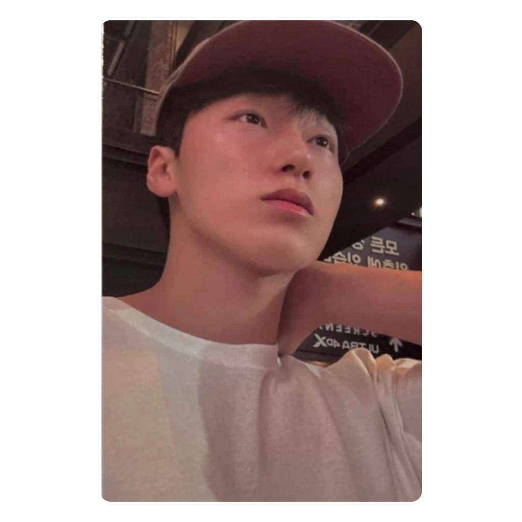 PRZEDSPRZEDAŻ 13. MINI ALBUMU ATEEZ GOLDEN HOUR : Część 4 KARTKA ZE ZDJĘCIEM POCA JAPAN POB OFICJALNA