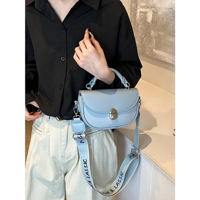Bolsa transversal de alça larga da moda, cor sólida, simples, pequena, bolsa de mão, design clássico com aba, bolsa de ombro macia