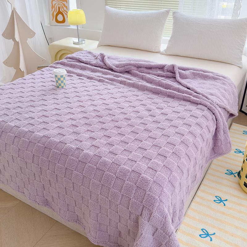 Solid Color Grid Flannel Blanket Office Nap Blankets Coral Fleece Air Conditioner Thin Blankets Winter Knitted Bed Sheets or Sofa Cover Four-season