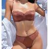 Französisches Satin-Spitzen-BH-Set: Heben und Stützen für eine schlanke Silhouette