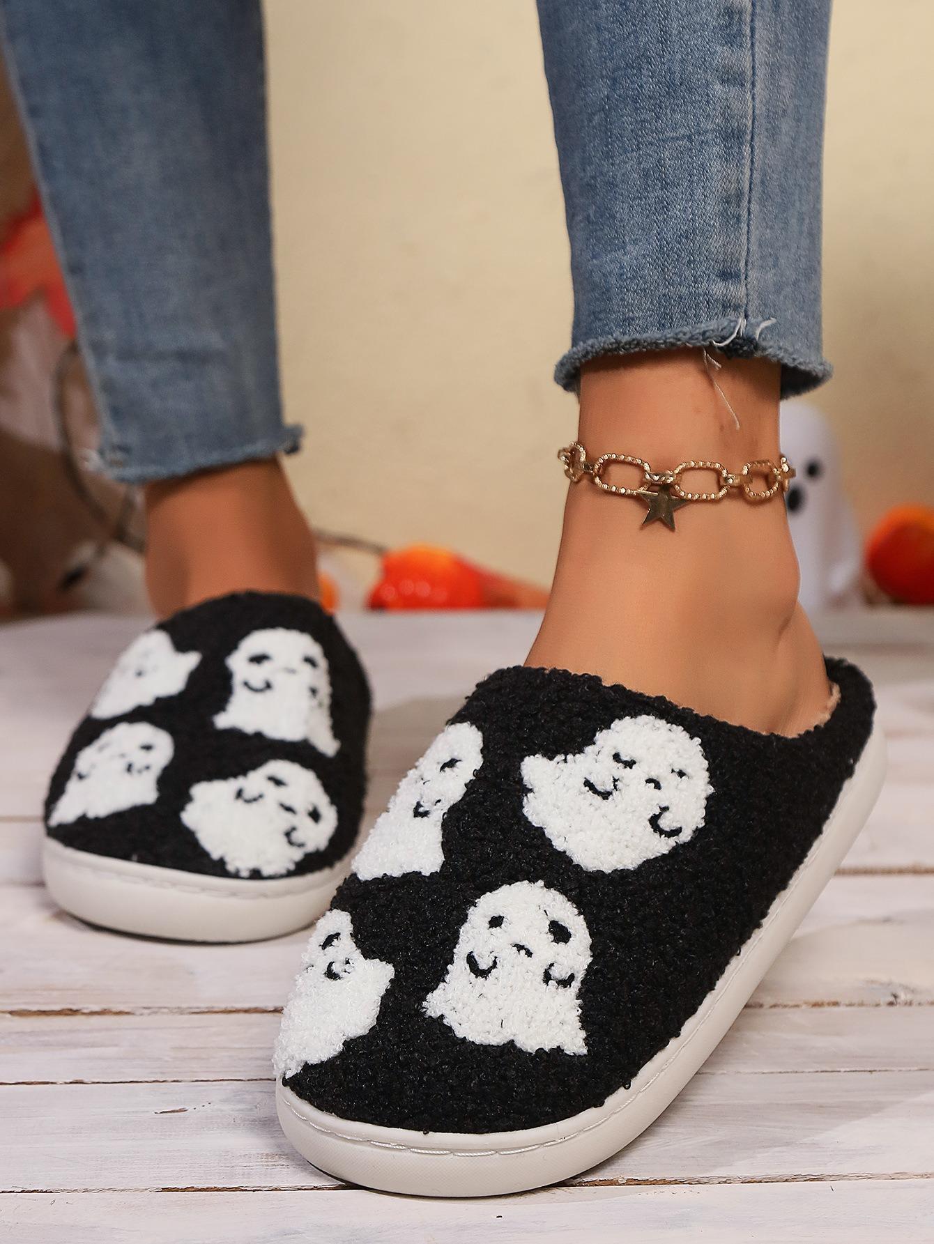 

Домашние милые зимние тапочки из мультфильма с привидением из хлопка на Хэллоуин, новые удобные мужские и женские тапочки с толстой подошвой, теплые хлопковые тапочки для пар чёрный