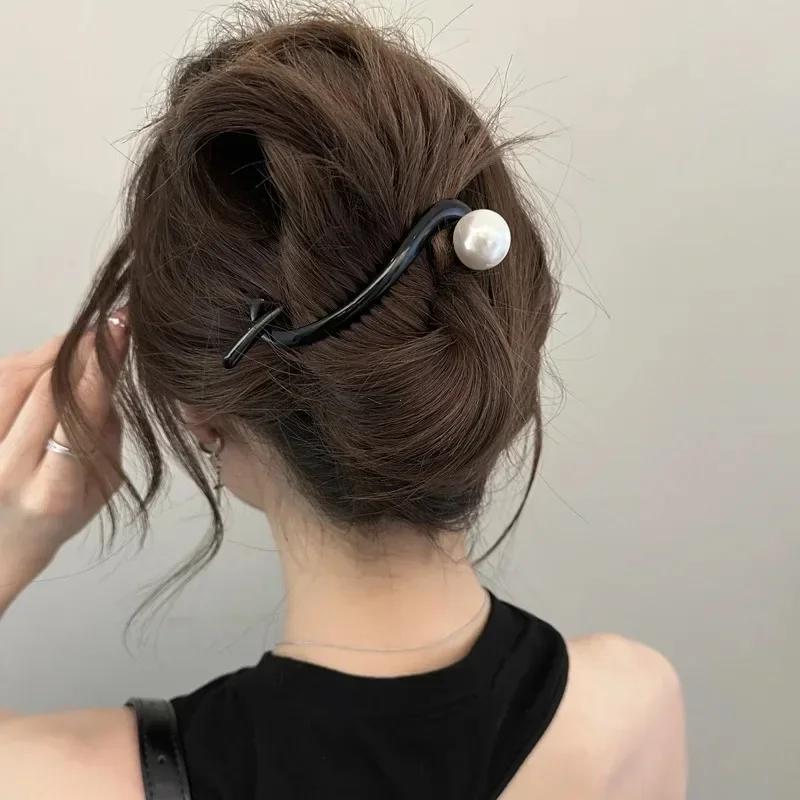 Elegant Hair Clips for Women Korean Back Hairpins for Girls Hair Accessories Vintage Barrettes Ponytail Clip Lady Headdress
