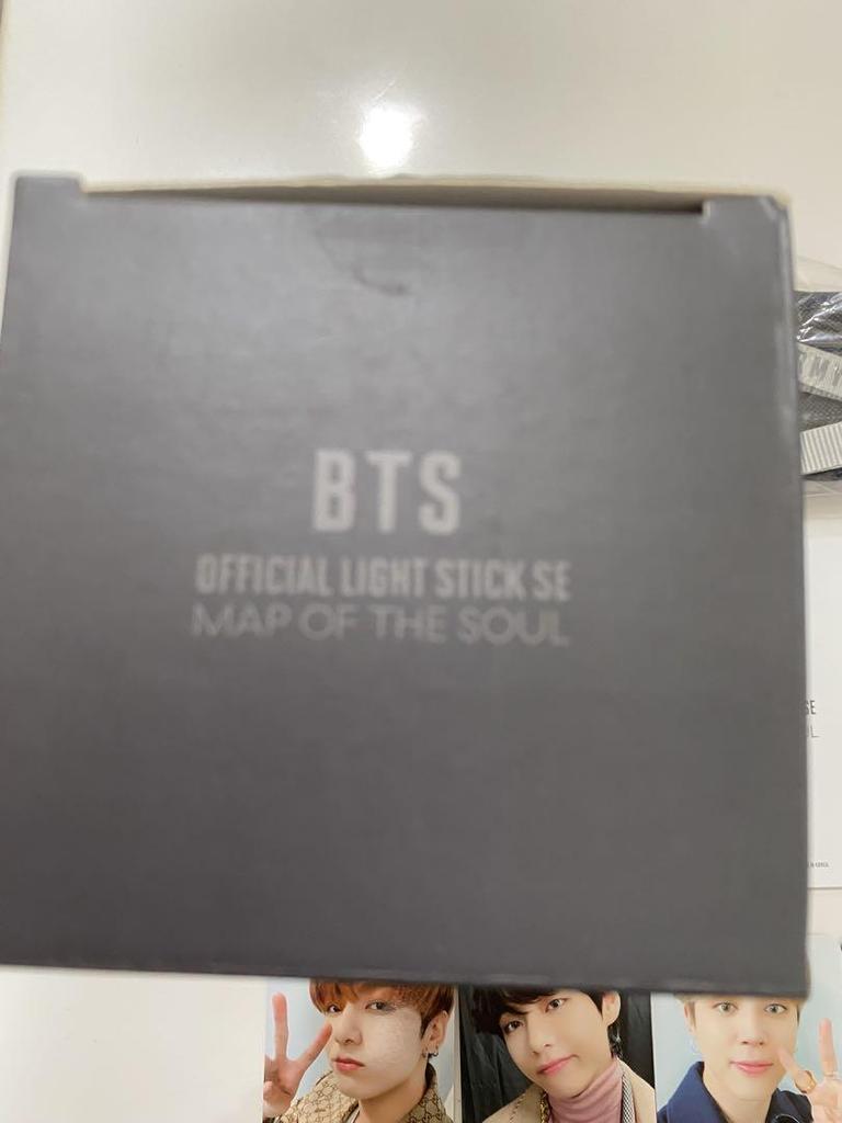 [USED] BTS Map of the Soul Official Light AmiBomb