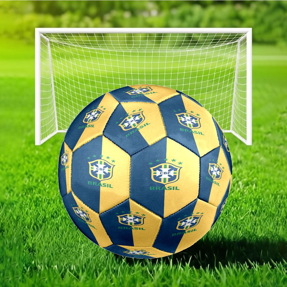 Fußball mit brasilianischem Wappen, Größe 5 - Langlebig, Maschinengenäht, Weich und Komfortabel, Geeignet für Training und Spiele, Geschenk