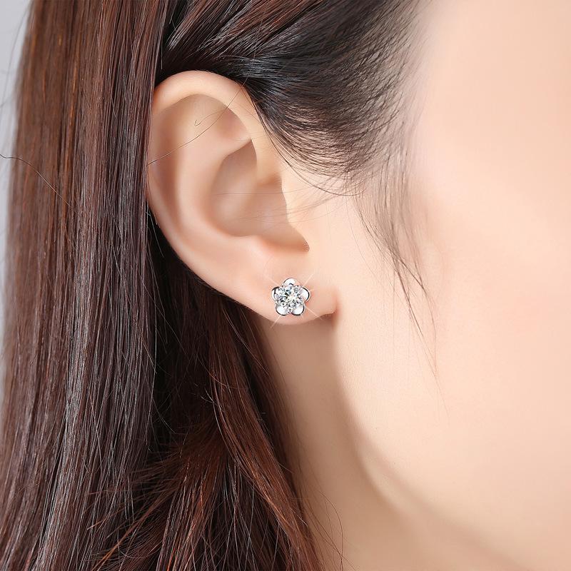 Brincos Flor de Ameixeira em Prata de Lei 925 - Design de Nicho Estilo Japonês e Coreano para Mulheres