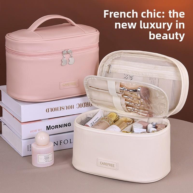 Pu Material Travel Cosmetic Bag With Waterproof Design For Daily Use And Storage