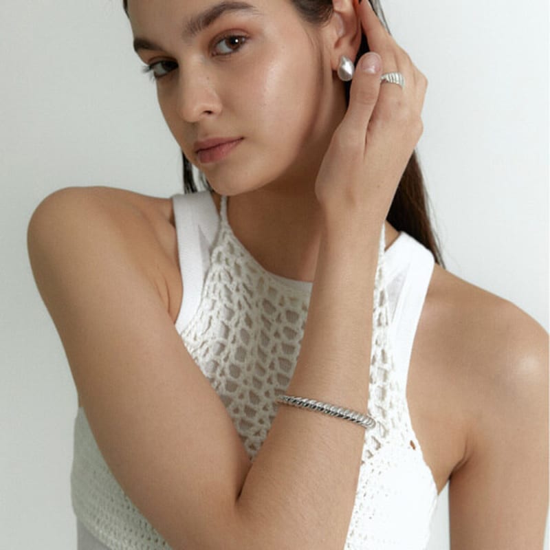 

Sparrow Lizard bangle silver