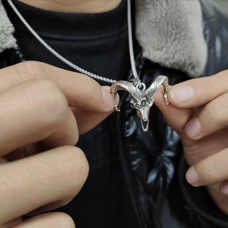 Vintage Goat Head Zodiac Sheep Pendant Necklace For Men Fashion Clavicle Chain