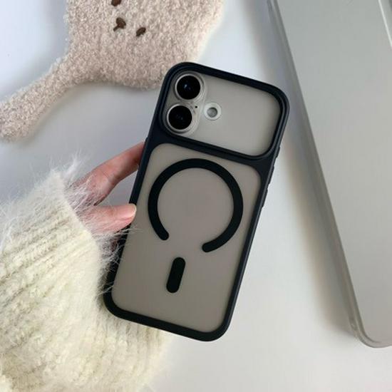 iPhone 17 Pro Max Matte Magnetic Skin-feel Phone Case with Detachable Lens and Drop-proof Protection 16