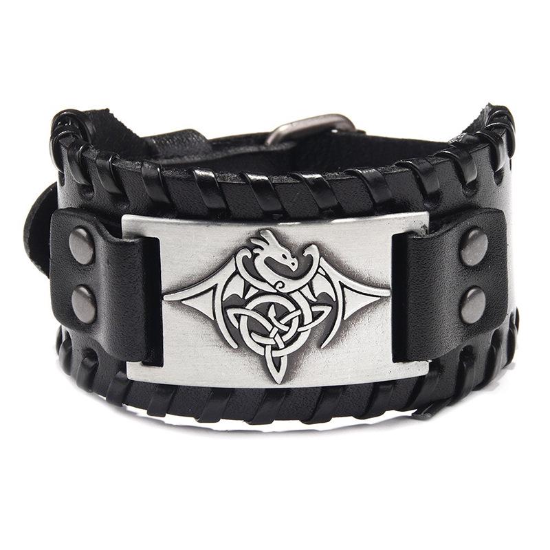 Qinuo Vintage European and American Genuine Leather Bracelet - Classic Simple Design.