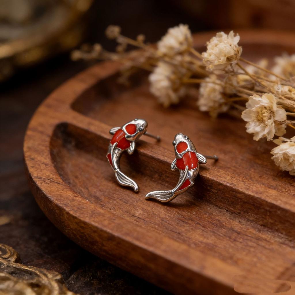 Pendientes de Plata de Ley 925 con Forma de Pez Koi para Mujer Diseño de Nicho Joyería de Cartílago para la Oreja de Gama Alta Modernos y Delicados