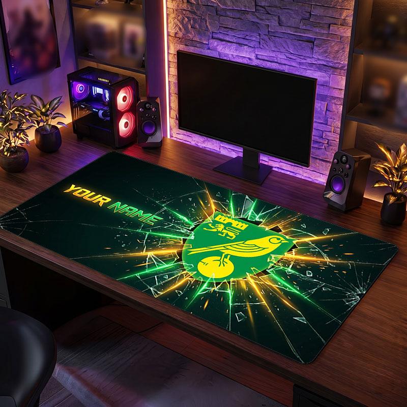 Norwich City Benutzerdefiniertes Großes Mauspade, Personalisierter Name Textdruck, Fußball Logo Rutschfeste Schreibtischmatte Gaming Geschenk