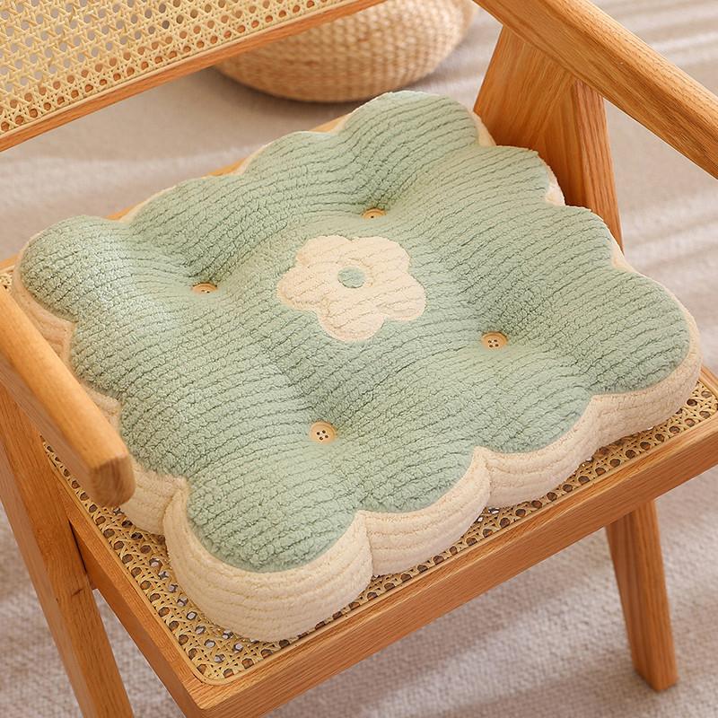 Girl Heart Cookies Special-Shaped Throw Pillow Home Sofa Pillow Cushion Car Waist Cushion Tatami Seat Cushion