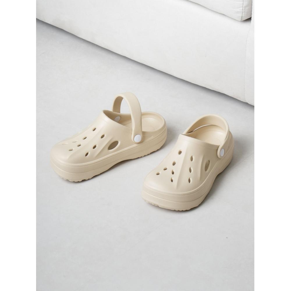 

Daiso Two Type Multi Use Slippers 230 To 250 Mm