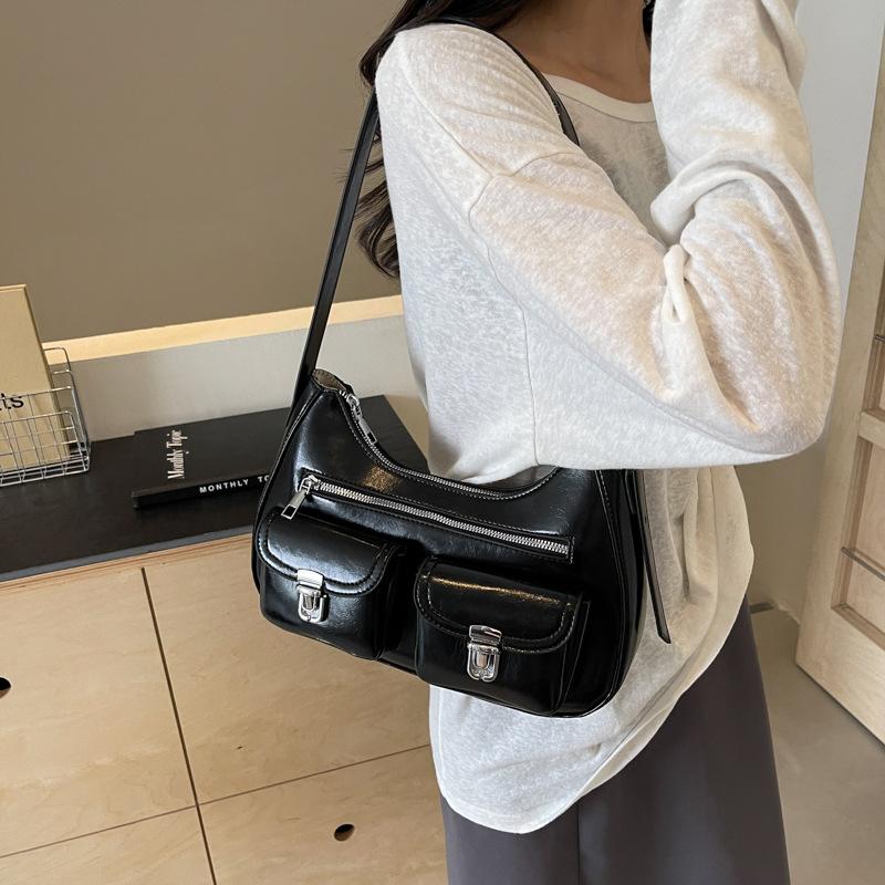 Retro Multi Pocket Underarm Bag Women's Shingle Shoulder Bag New Fashion Personalized Cool Girl Motorcycle Crossbody Bags