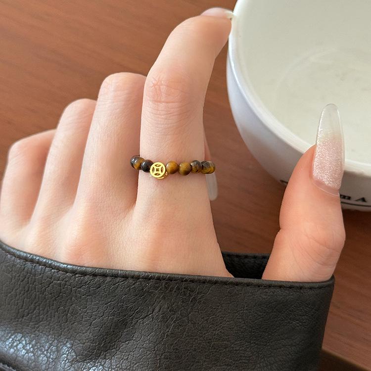 Tiger Eye Bead Copper Coin Elastic Ring: Versatile Retro Jewelry for Autumn/Winter