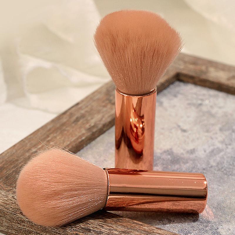 Soft Bristle Nail Dust Cleaning Brush Wooden Handle Nail Dust Powder Remover Brushes Soft Bristle Nail Salon Cleaning Accessory