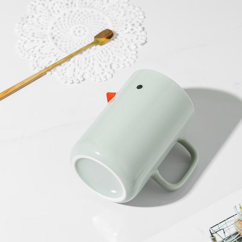 

Weidu Relaxed Bird Red Dot Ceramic Mug