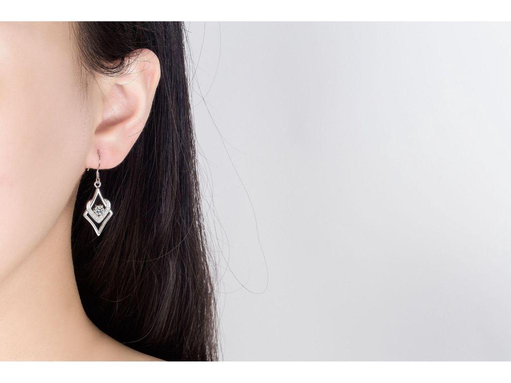 Elegant Zircon Diamond Water Cube Earrings for Women