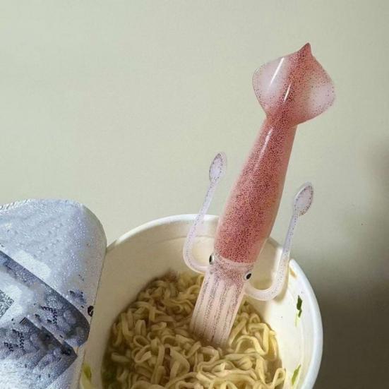 Yousheng Instant Noodle Fork Squid-Shaped Seafood Themed Fork Tableware Kitchen Utensil Entertaining Dining Tool