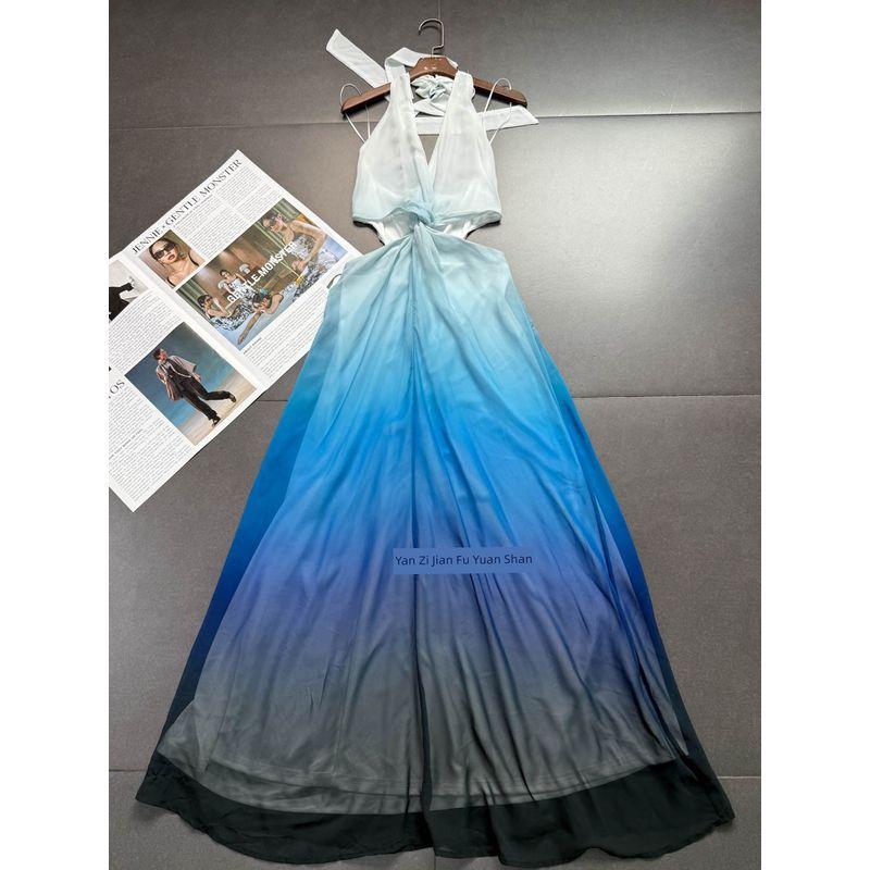 

Заказ внешней торговли 12-е Голубой градиент Длинное платье Изысканное Сексуальное Гяру Открытая талия Узел-скрутка Холтер Юбка Пляжное Длинное платье Blue Gradient Dress M