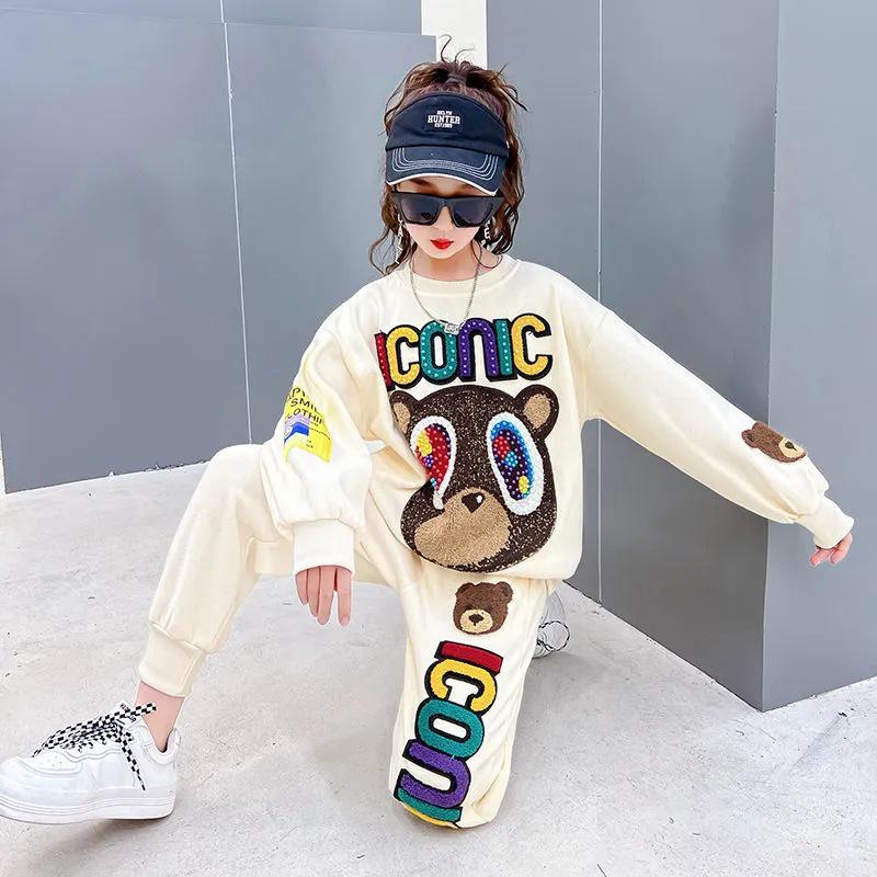 Stylish Spring Two-Piece Suit for Girls - Trendy, Fashionable, and Perfect for Mid-to-Large Children